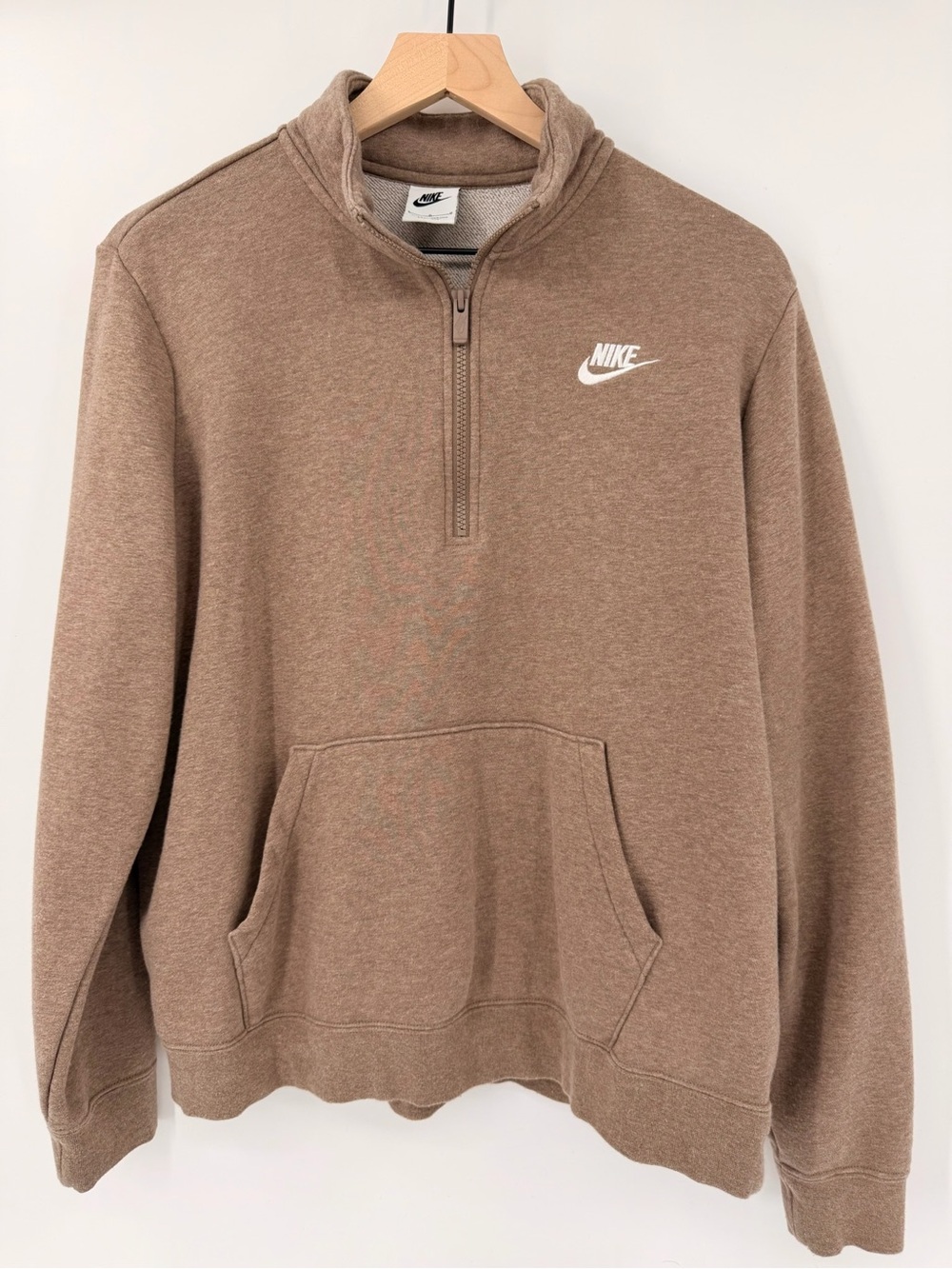Nike Club Fleece Quarter Zip Pullover Women’s L Mink Brown Sweatshirt